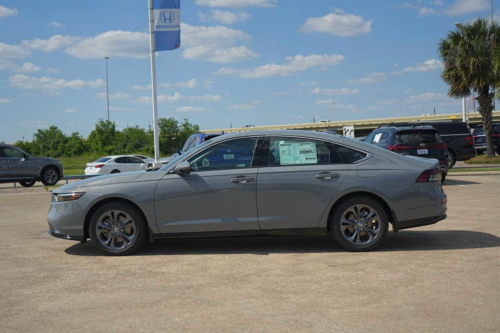 New 2026 Honda Accord EX-L image 3