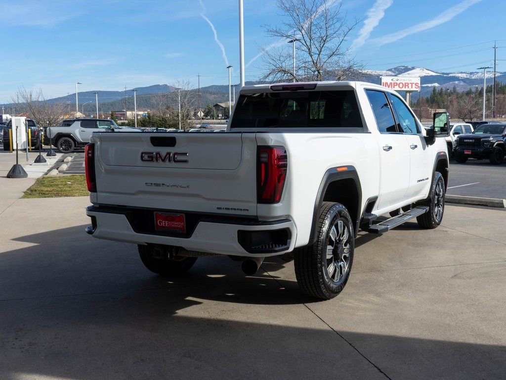 Used 2024 GMC Sierra 2500 Denali w/ Technology Package image 7