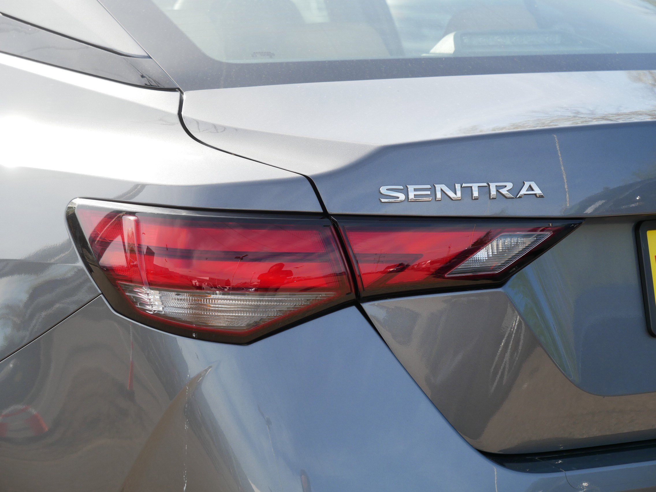 Certified 2025 Nissan Sentra SV w/ SV Premium Package FWD image 17