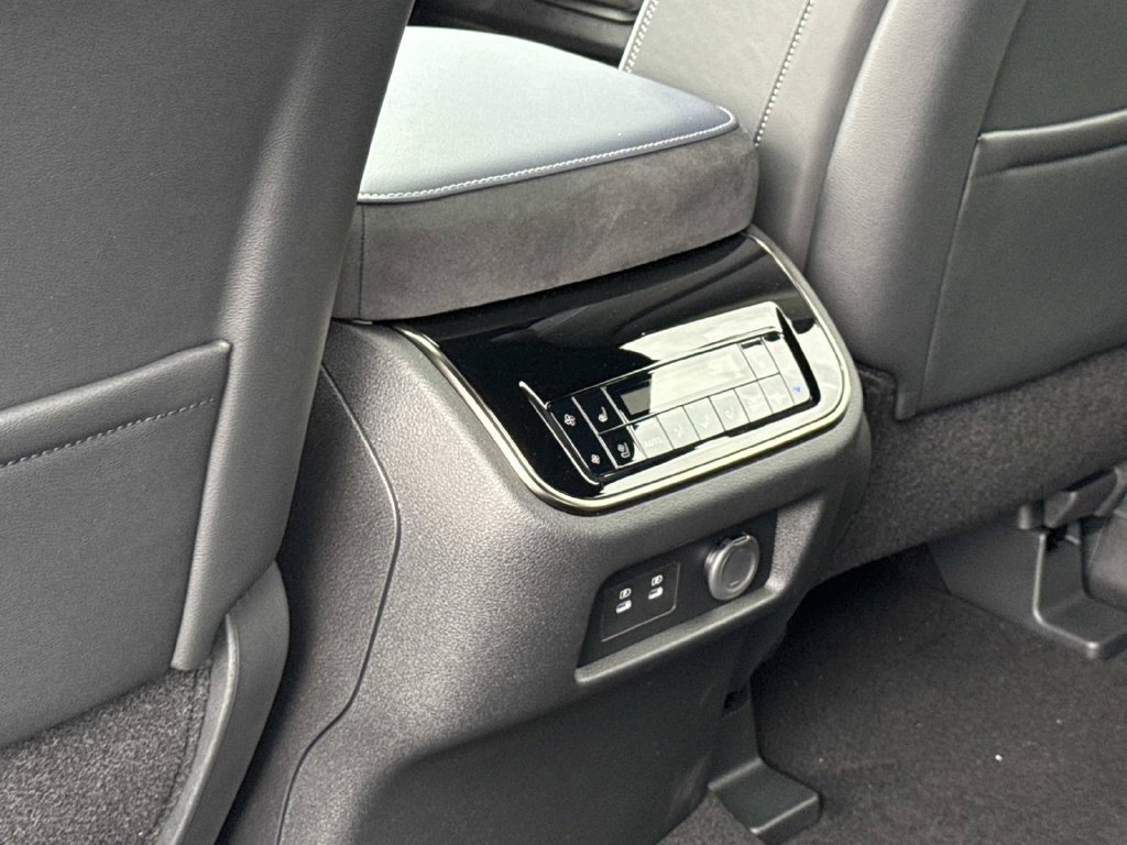 New 2027 INFINITI QX80 Sensory AWD/4WD image 20