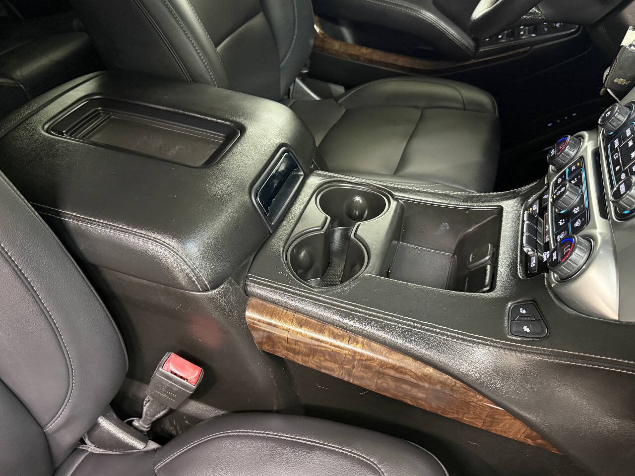 Used 2018 Chevrolet Tahoe LT RWD image 40