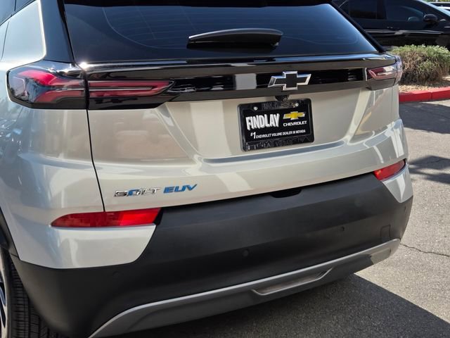 Certified 2022 Chevrolet Bolt EUV Premier w/ Sun & Sound Package FWD image 5