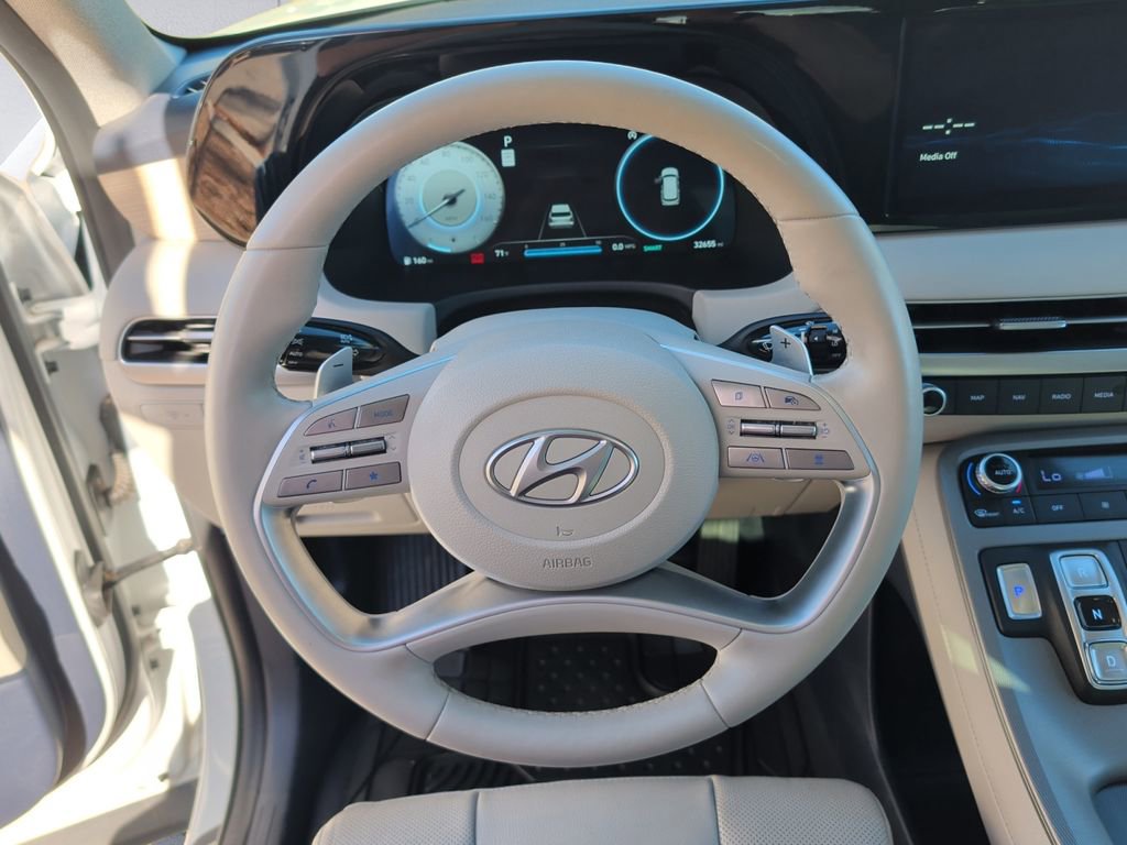 Used 2024 Hyundai Palisade Limited image 9