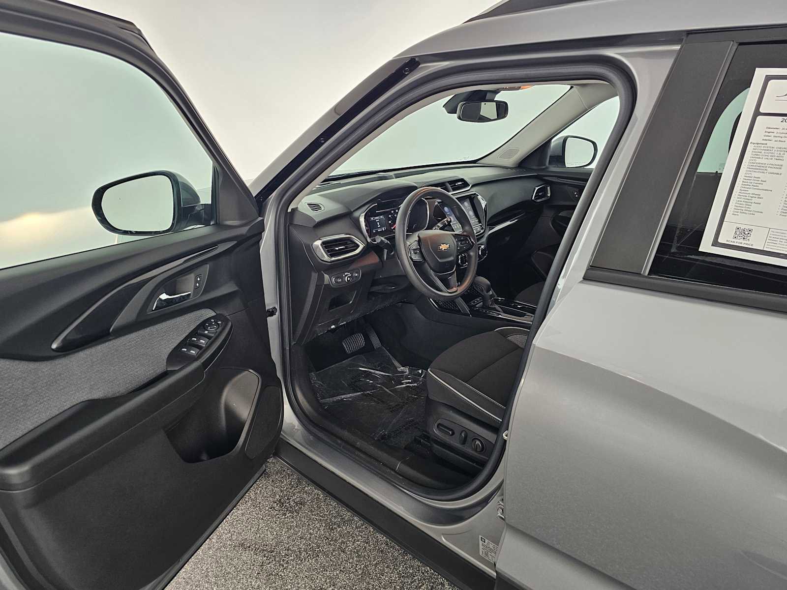 Used 2023 Chevrolet TrailBlazer LT w/ Convenience Package image 19