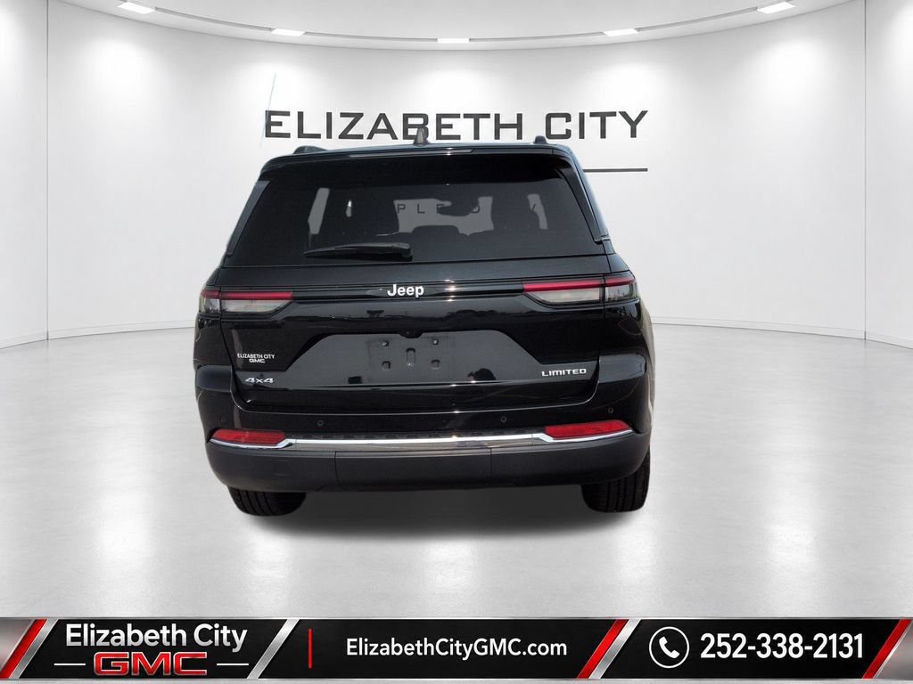 Used 2024 Jeep Grand Cherokee Limited w/ Trailer Tow Package AWD/4WD image 8