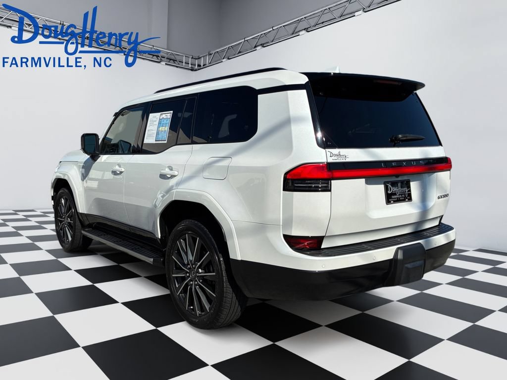 Used 2024 Lexus GX 550 w/ Accessory Package (2T) AWD/4WD image 3
