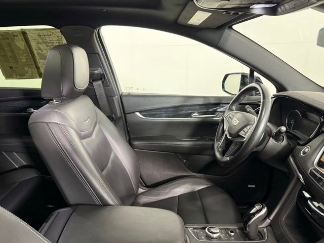 Certified 2022 Cadillac XT5 Premium Luxury image 28