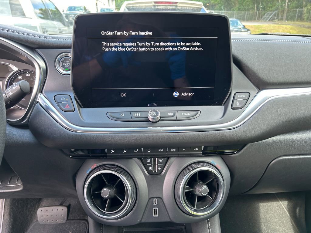 Used 2023 Chevrolet Blazer LT w/ Driver Confidence Package FWD image 17