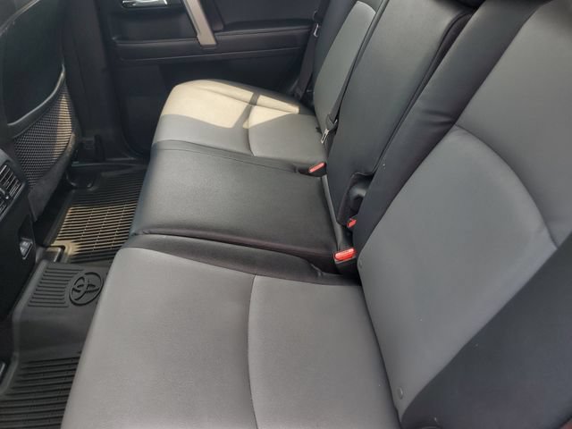 Used 2020 Toyota 4Runner SR5 Premium w/ Moonroof Package AWD/4WD image 9