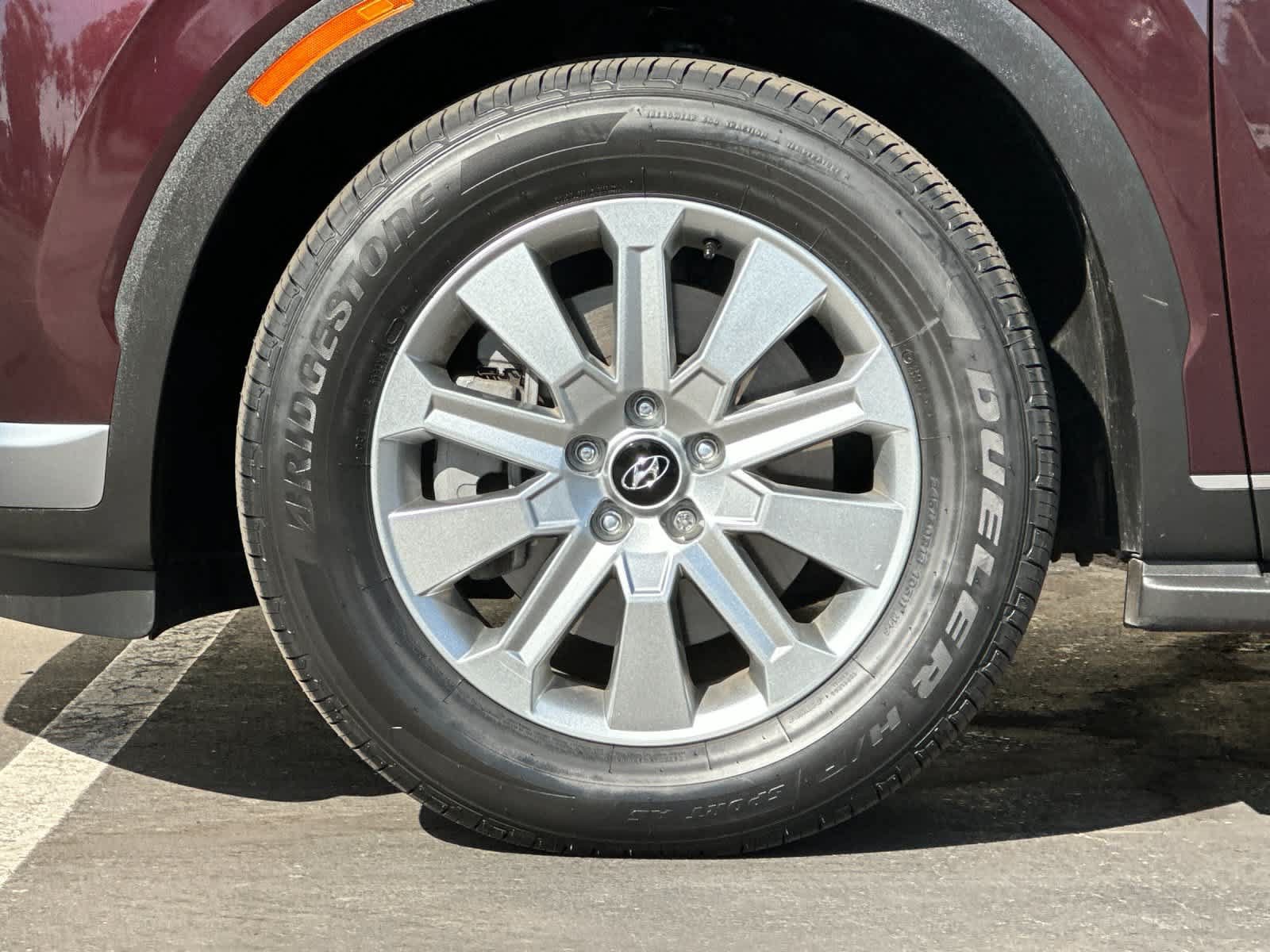 Certified 2024 Hyundai Palisade SEL FWD image 29