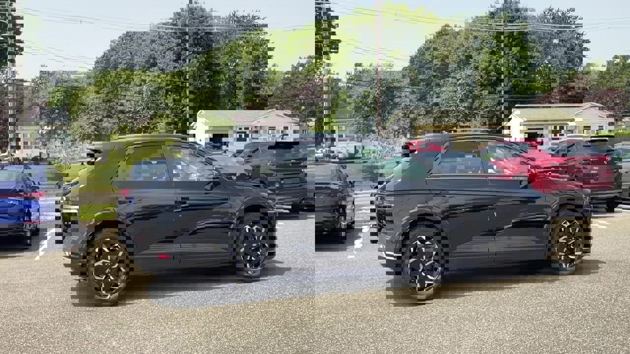 Used 2023 Hyundai Ioniq 5 SE w/ Cargo Package image 2