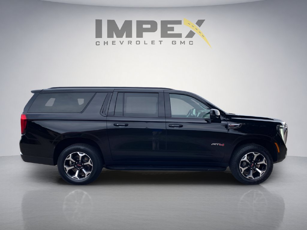 Used 2025 GMC Yukon XL AT4 w/ LPO, Floor Liner Package AWD/4WD image 6