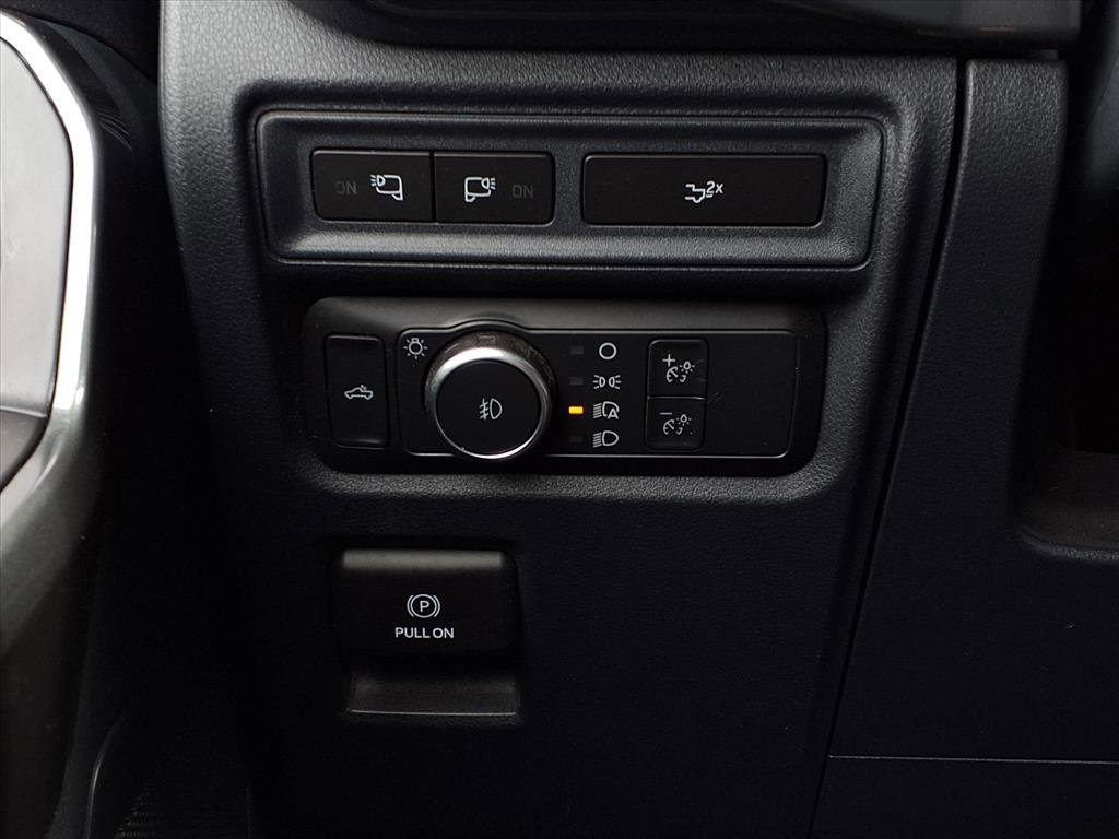 Used 2022 Ford F150 XLT w/ Equipment Group 302A High image 19