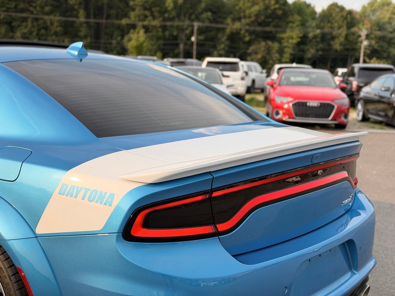 Used 2020 Dodge Charger SRT Hellcat w/ Harman/Kardon Audio Group RWD image 34