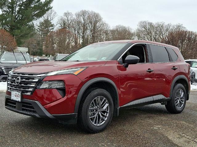 Certified 2025 Nissan Rogue S image 4