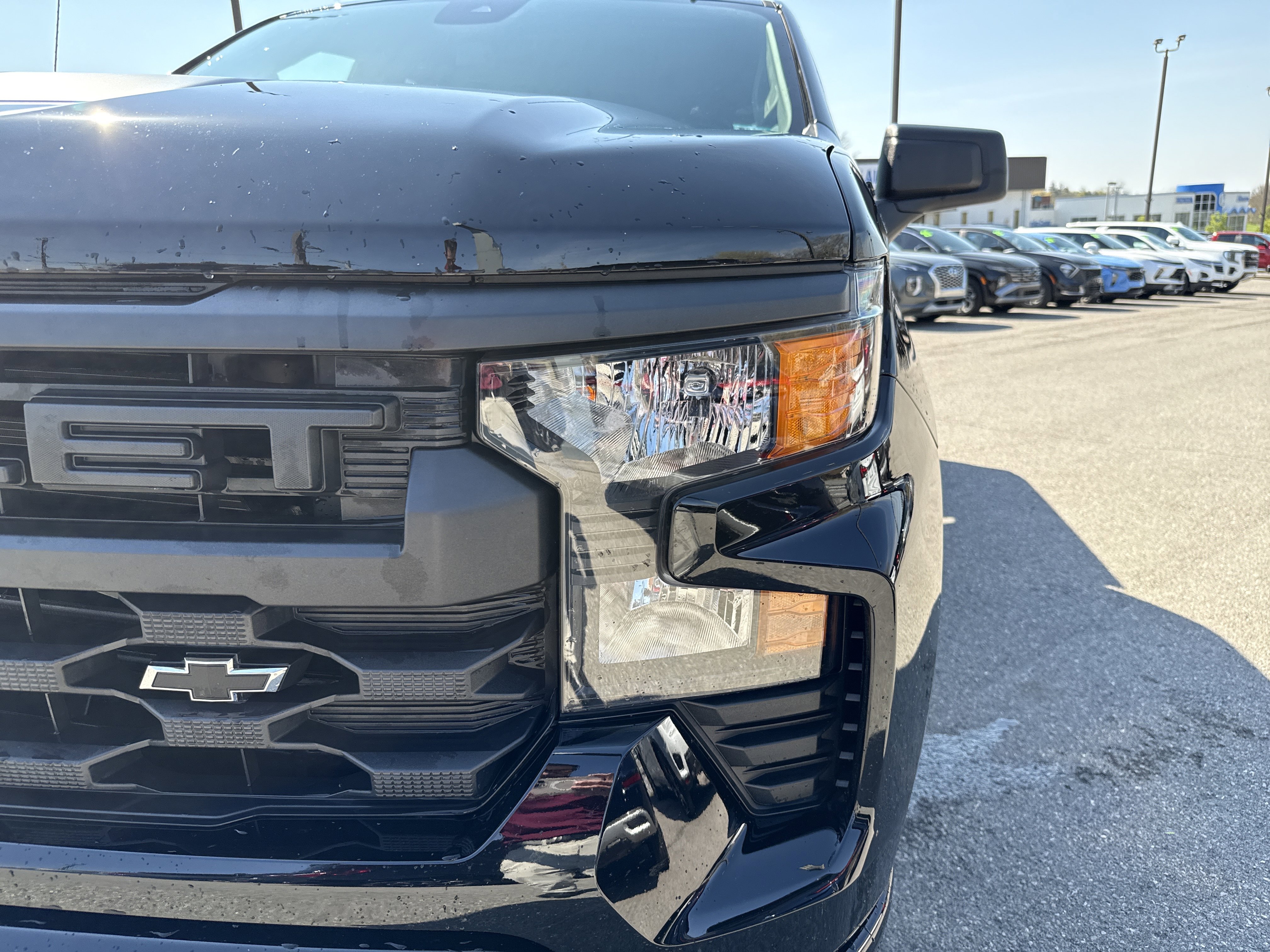 Used 2024 Chevrolet Silverado 1500 Custom w/ Rally Edition image 9