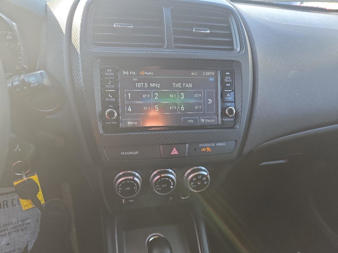 Used 2025 Mitsubishi Outlander Sport AWD image 16