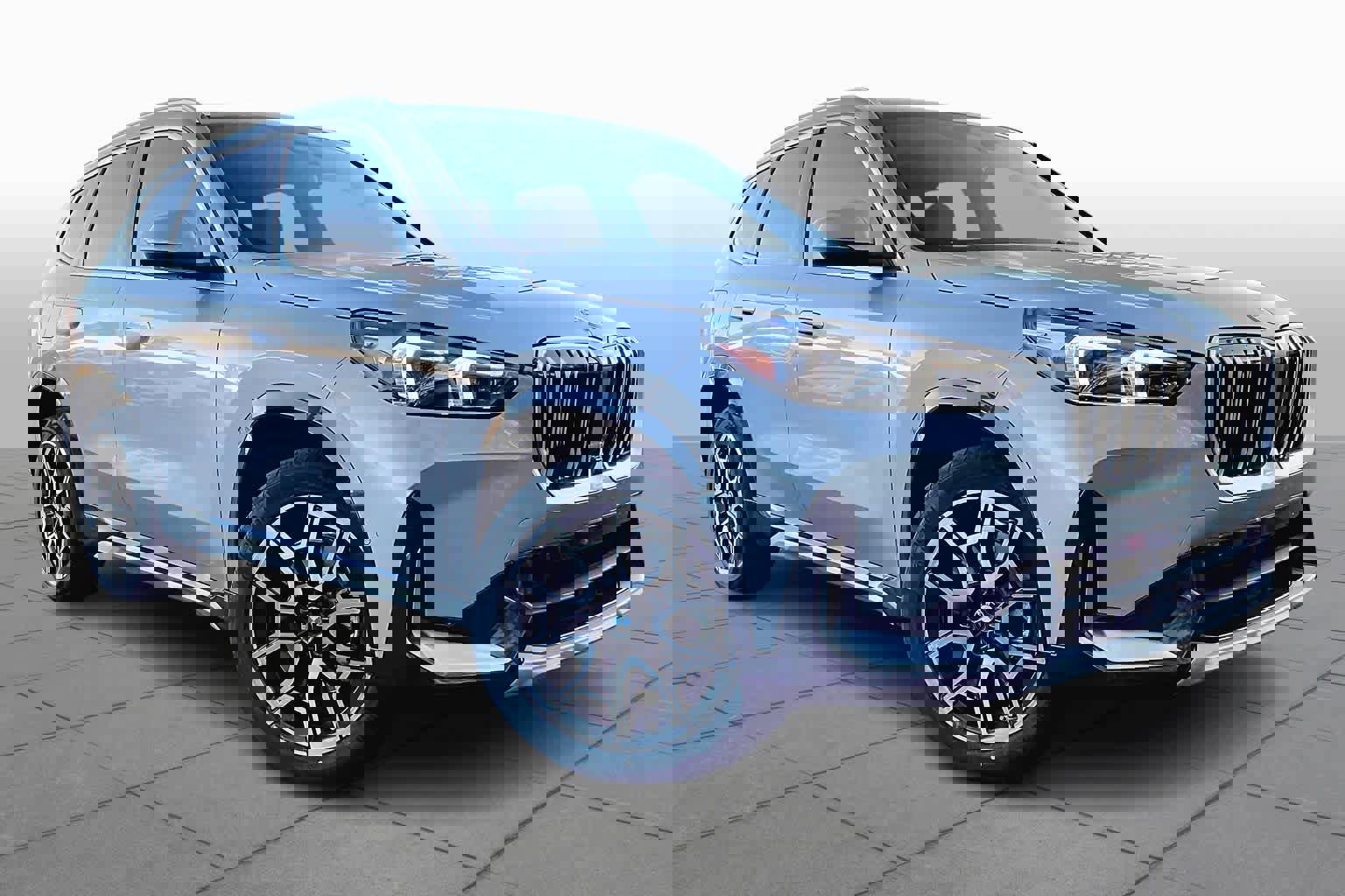 Certified 2025 BMW X1 xDrive28i w/ Technology Package image 2