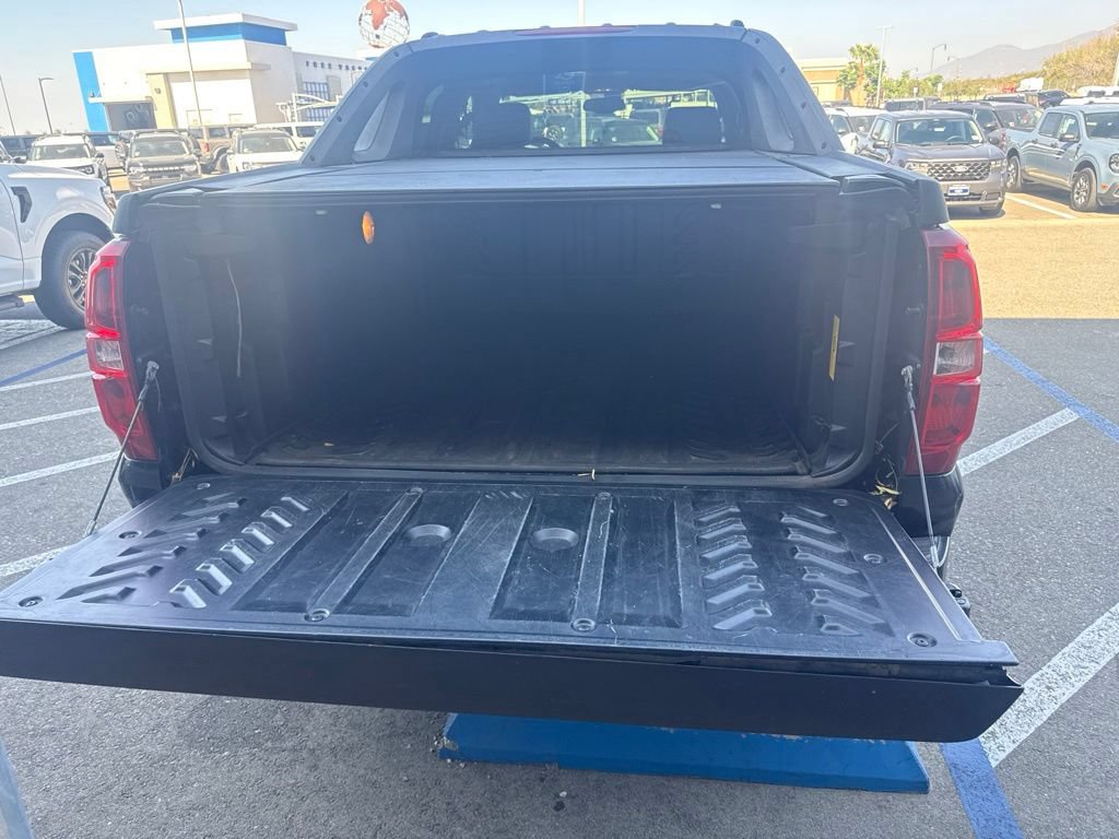 Used 2007 Chevrolet Avalanche LTZ w/ LTZ Preferred Equipment Group RWD image 5