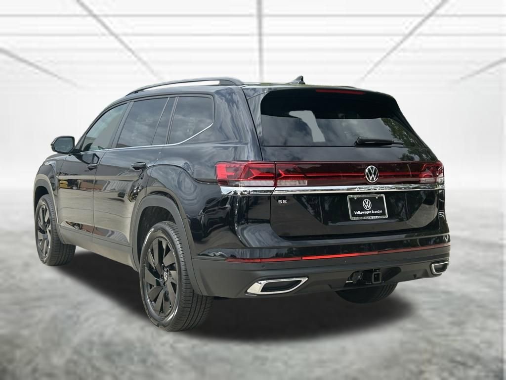 New 2026 Volkswagen Atlas SE FWD image 3