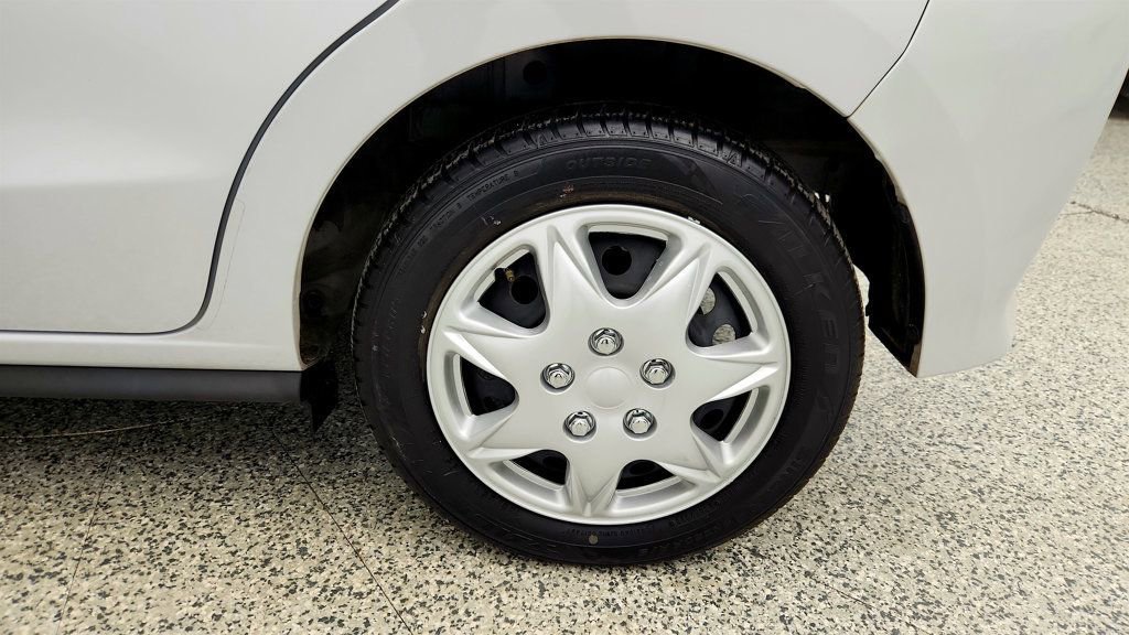 Used 2024 Mitsubishi Mirage ES image 9