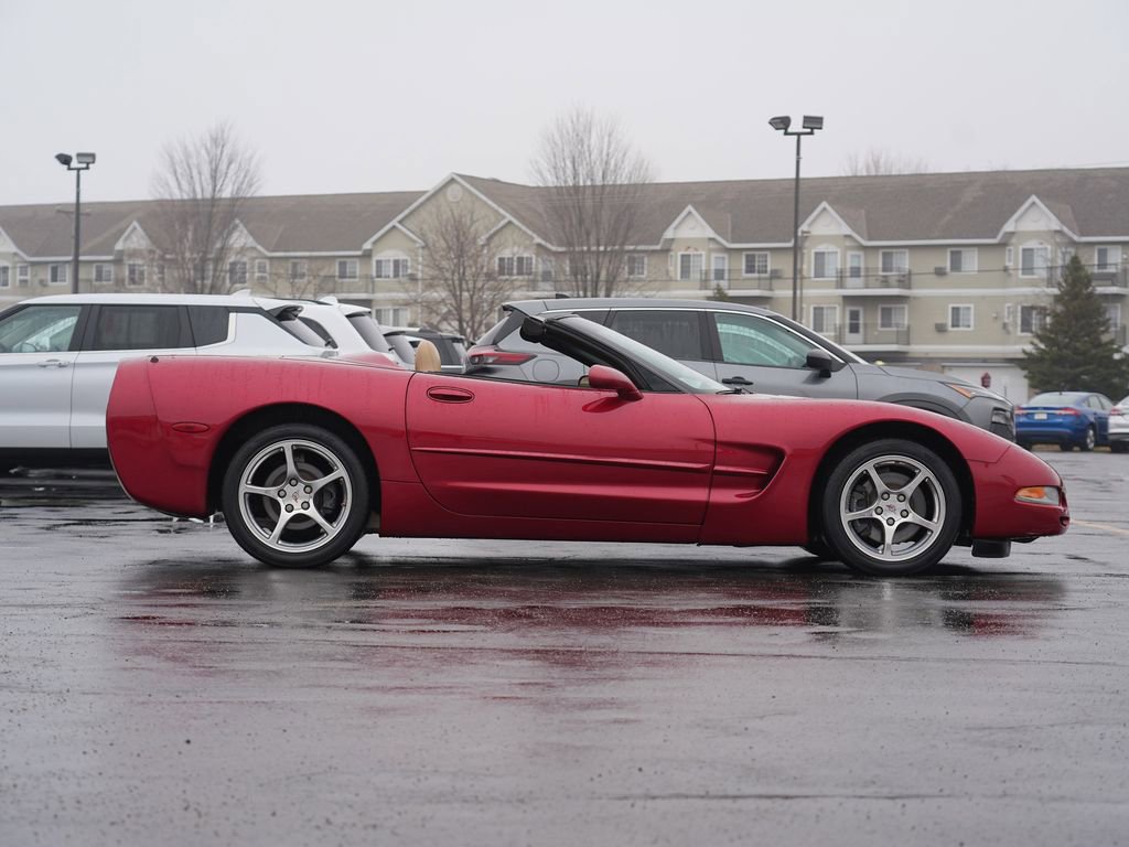 Used 2002 Chevrolet Corvette Convertible w/ Preferred Equipment Group2 image 3