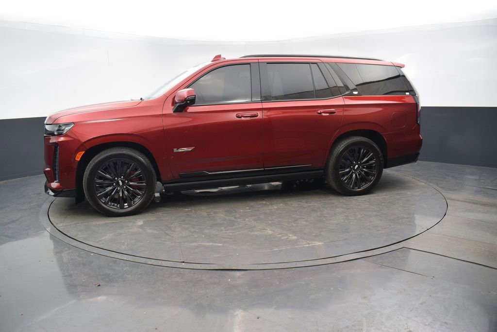 Certified 2023 Cadillac Escalade V w/ LPO, ONYX Package image 2