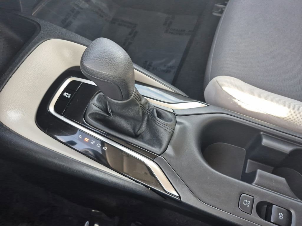 Used 2024 Toyota Corolla LE image 23