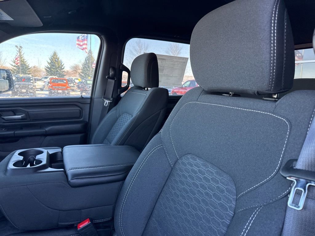 New 2025 RAM 1500 Classic Warlock image 15