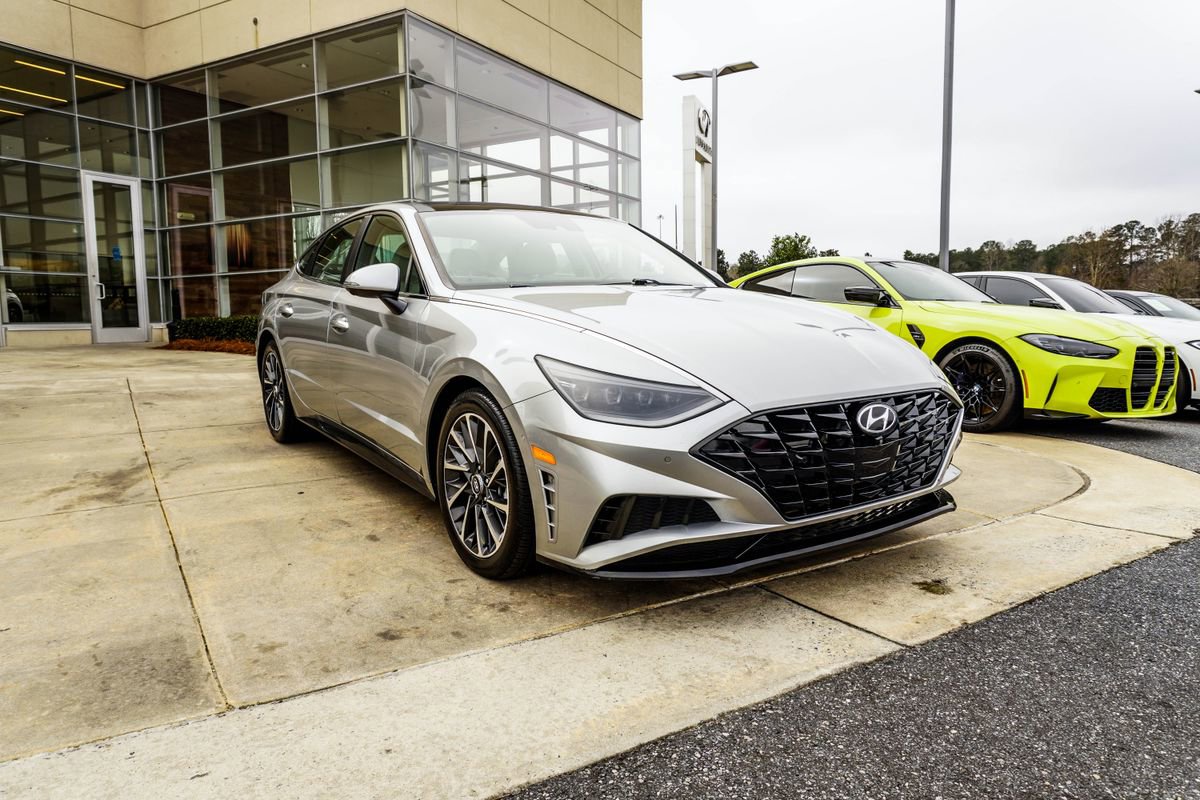 Used 2020 Hyundai Sonata Limited image 4