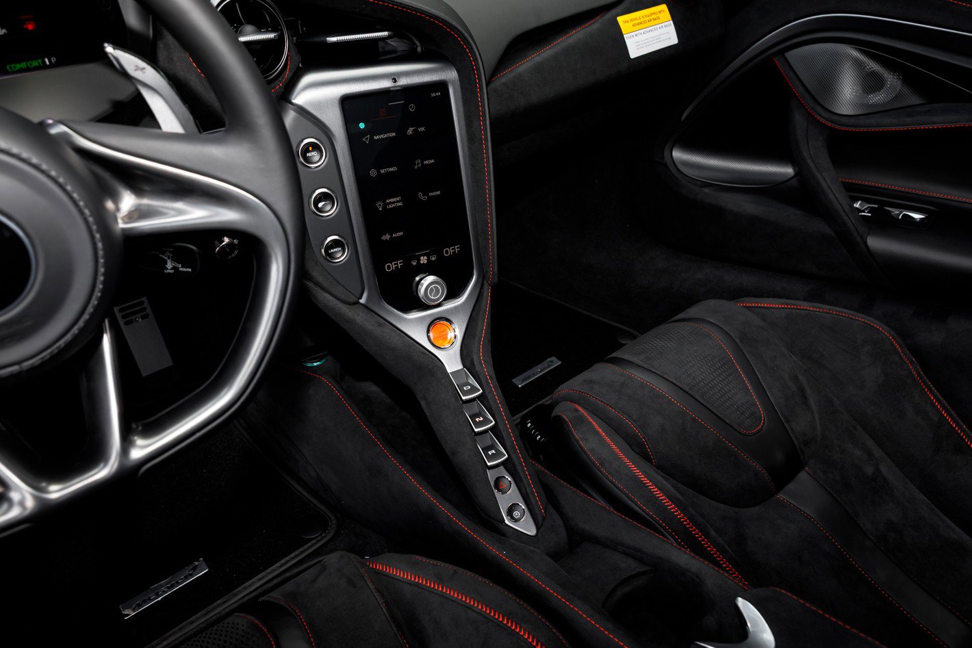 New 2026 McLaren 750S RWD image 23