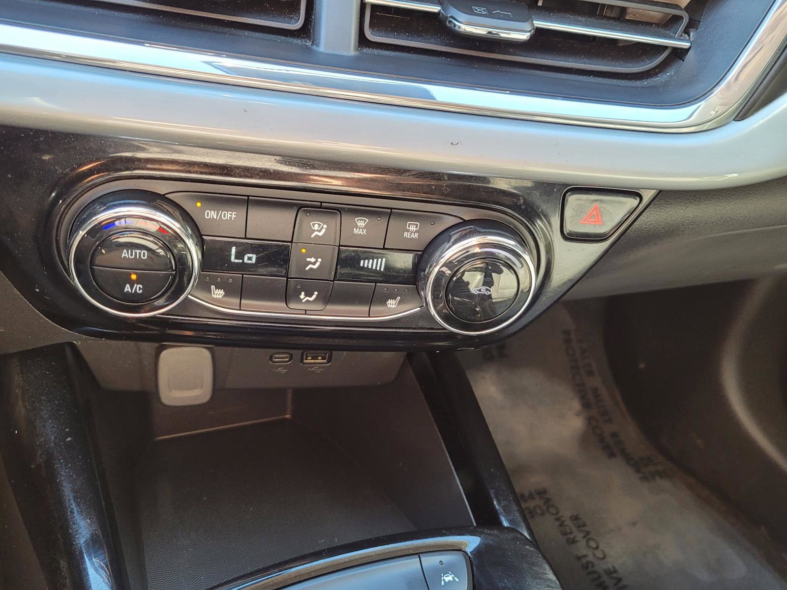 Used 2026 Chevrolet Trax LT w/ Driver Confidence Package FWD image 26