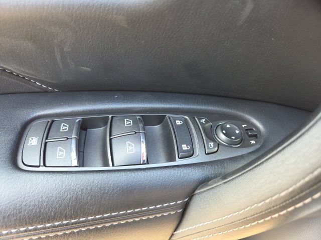 Used 2023 INFINITI QX80 Luxe w/ Cargo Package RWD image 28