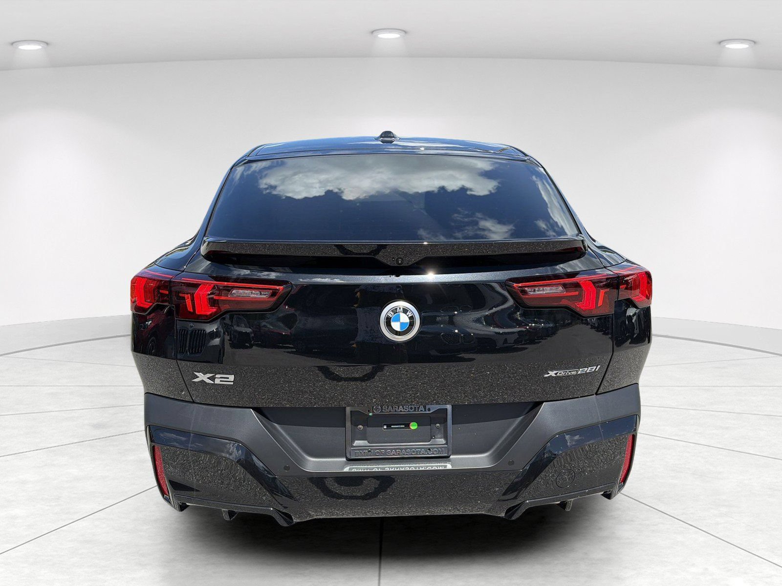 New 2026 BMW X2 xDrive28i w/ Technology Package AWD/4WD image 5