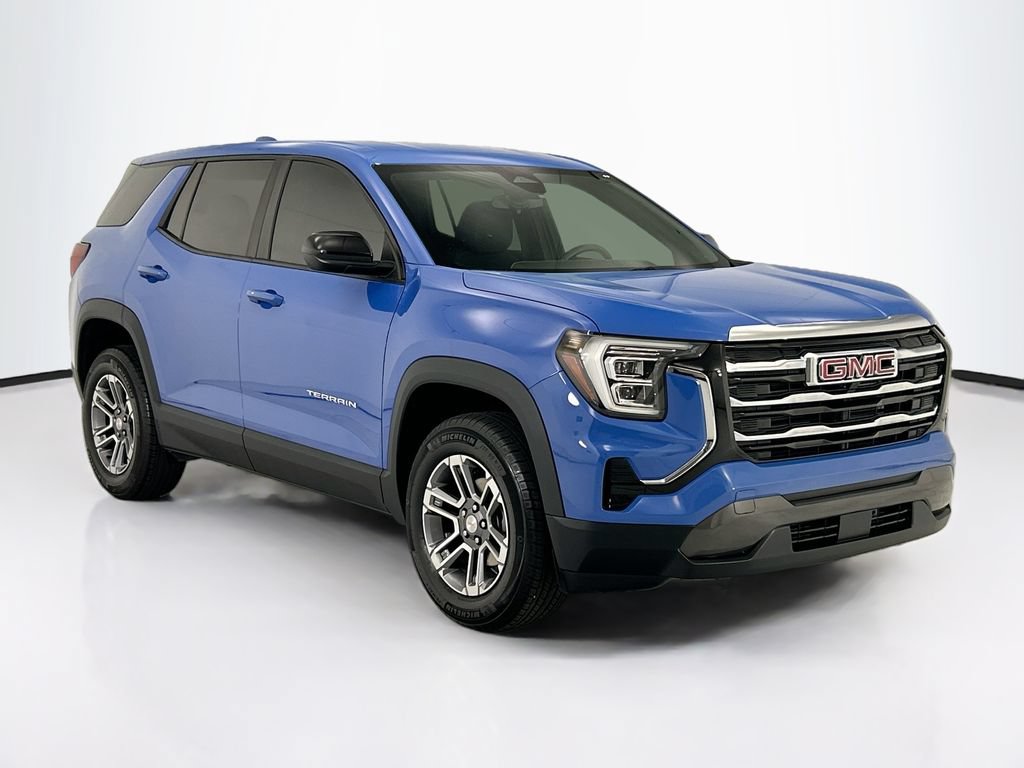 Used 2025 GMC Terrain Elevation AWD/4WD image 3