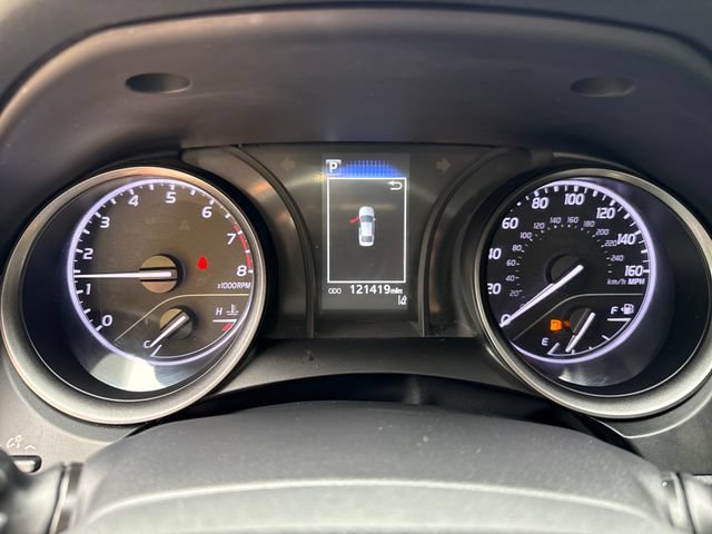 Used 2021 Toyota Camry SE FWD image 18