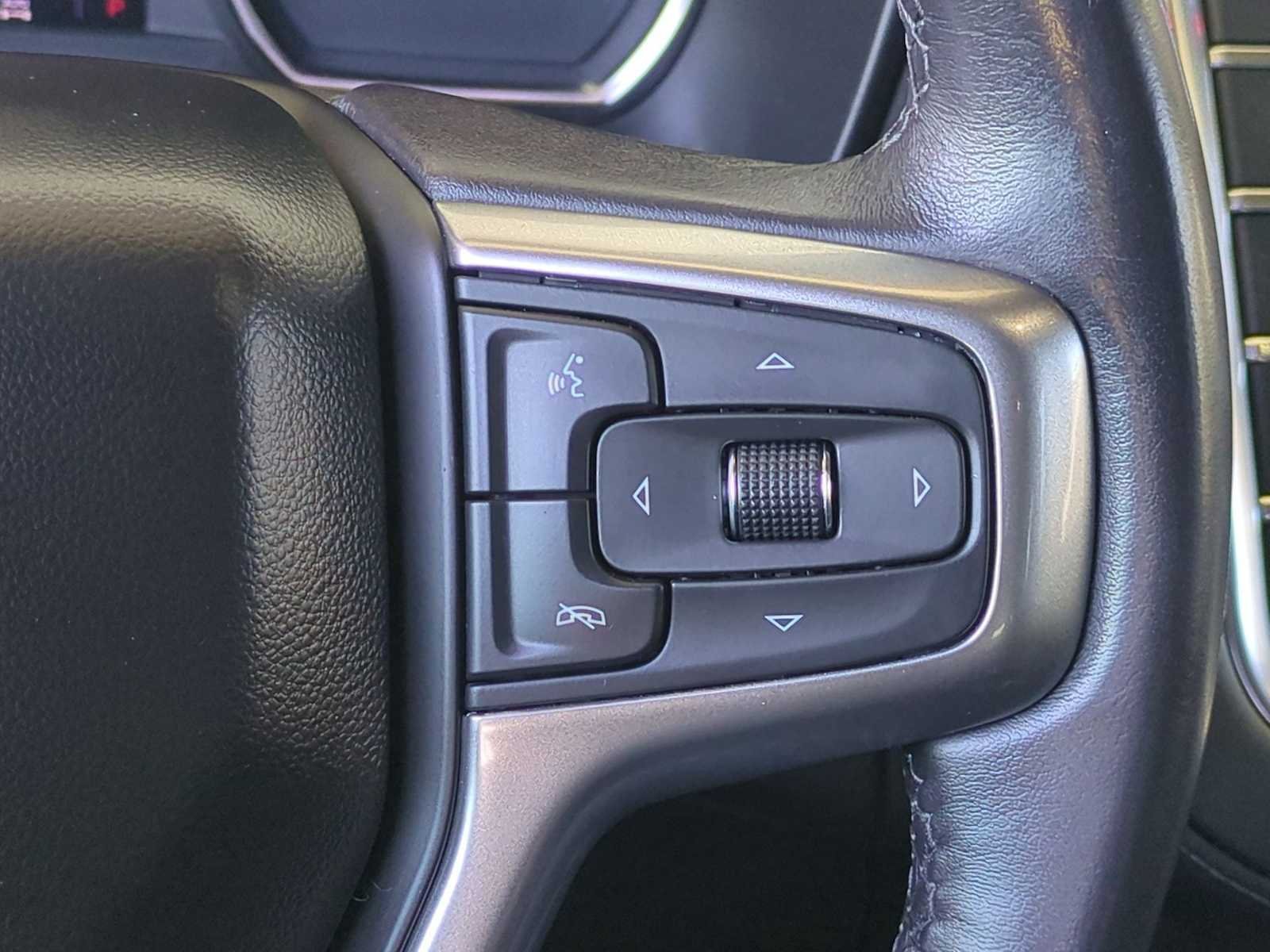 Used 2021 Chevrolet Suburban Z71 AWD/4WD image 16