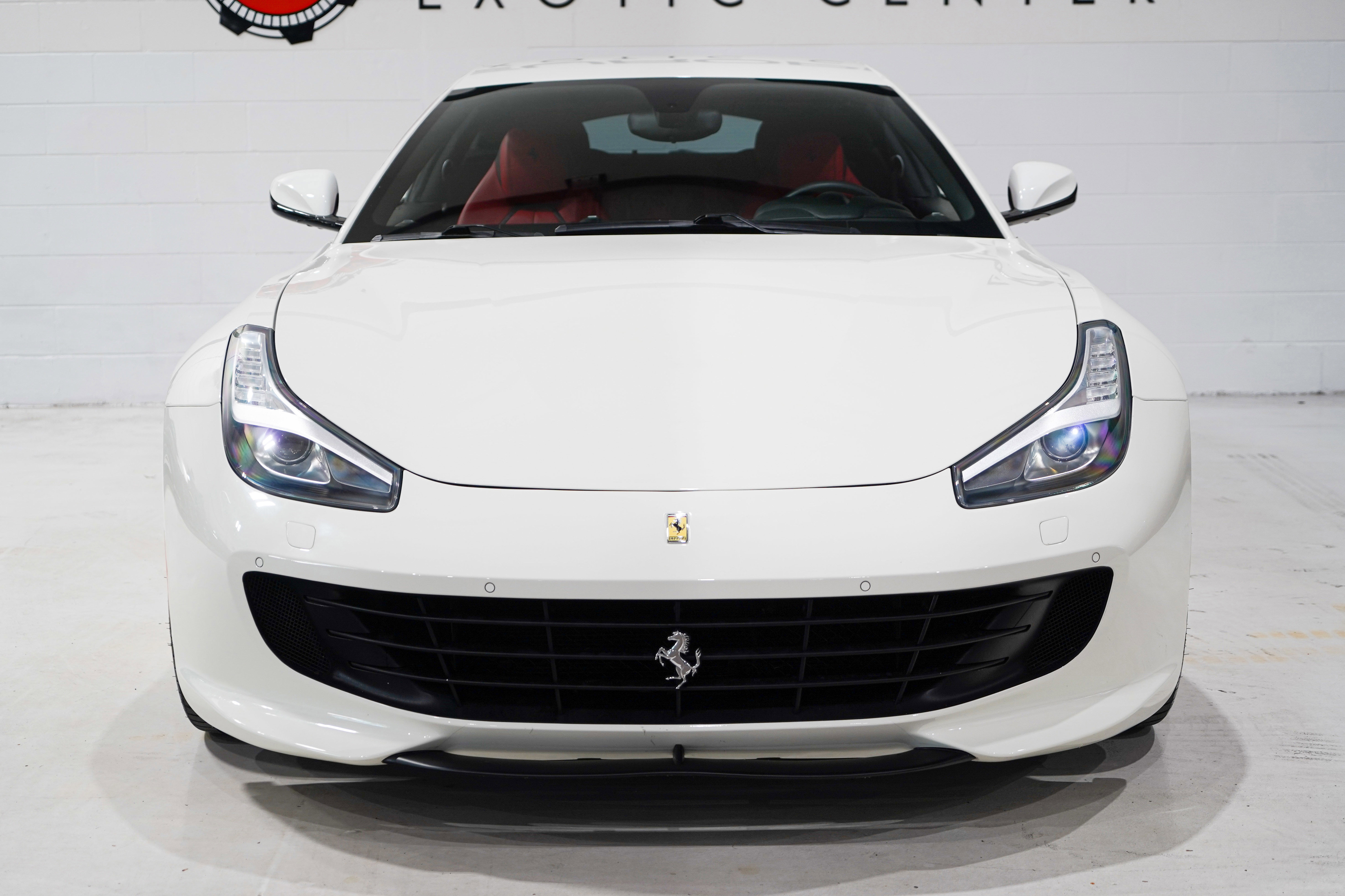 Used 2018 Ferrari GTC4Lusso T RWD image 5