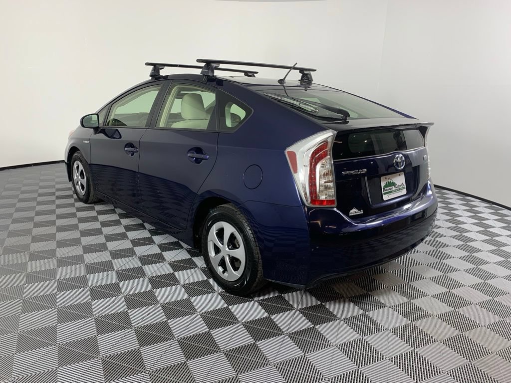 Used 2012 Toyota Prius Two FWD image 9