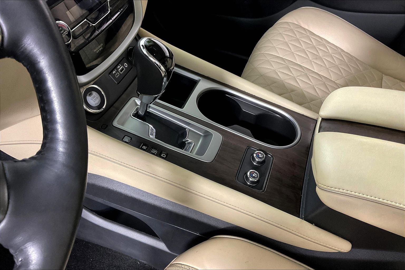 Certified 2020 Nissan Murano Platinum w/ Cargo Package image 18