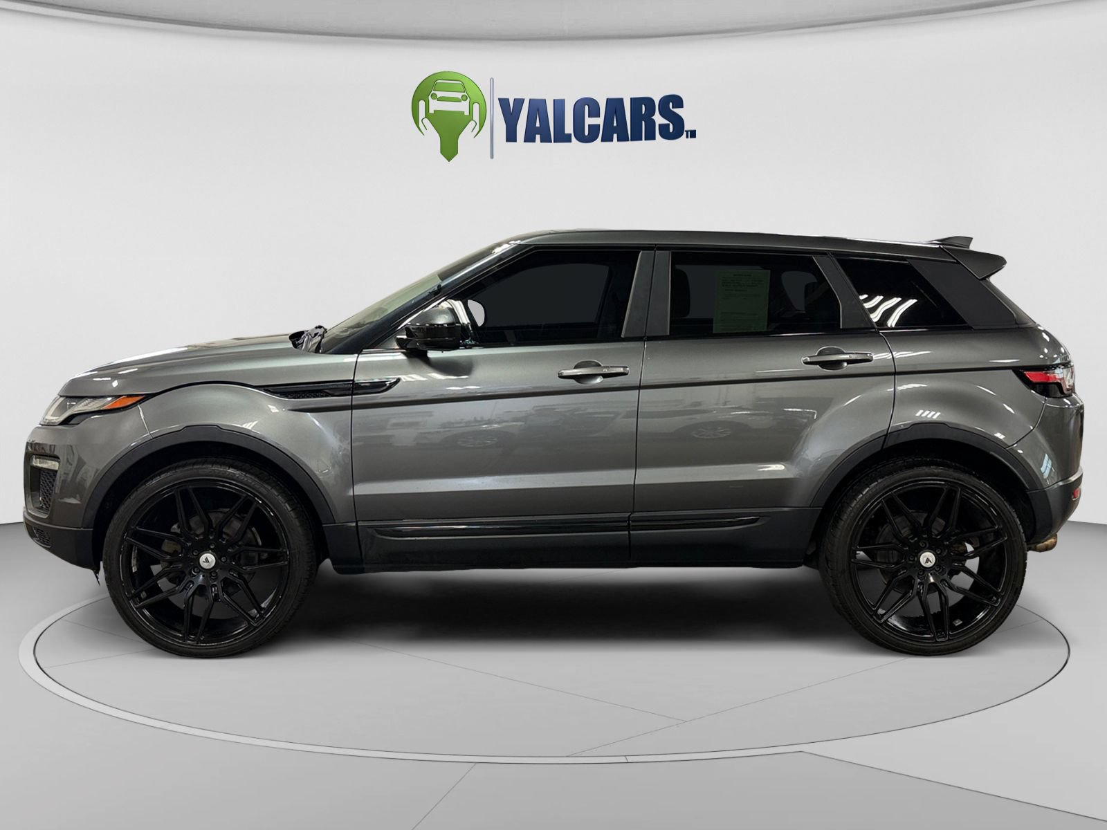 Used 2016 Land Rover Range Rover Evoque SE Premium AWD/4WD image 2