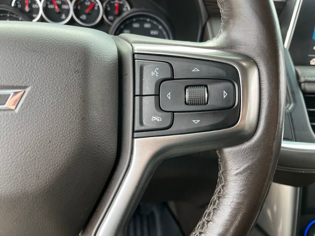 Used 2021 Chevrolet Tahoe Z71 w/ Luxury Package AWD/4WD image 34