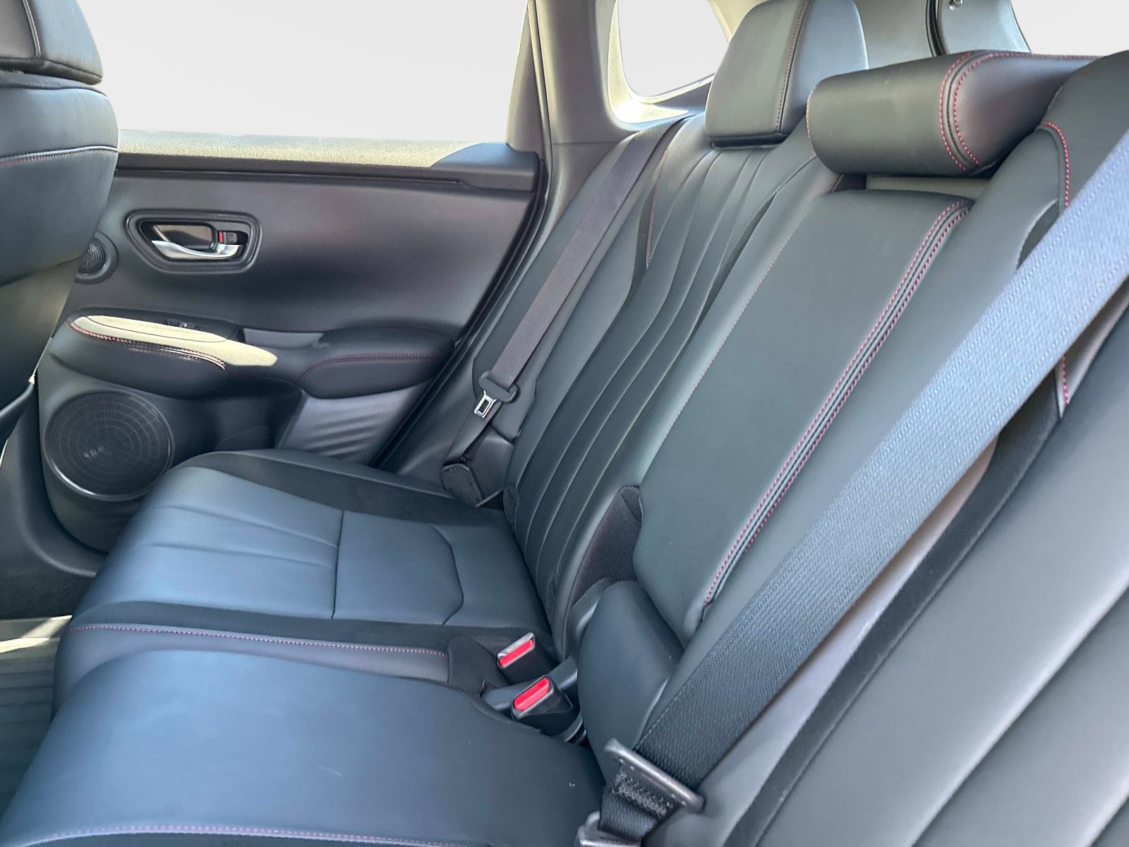 Certified 2025 Acura ADX A-Spec image 12