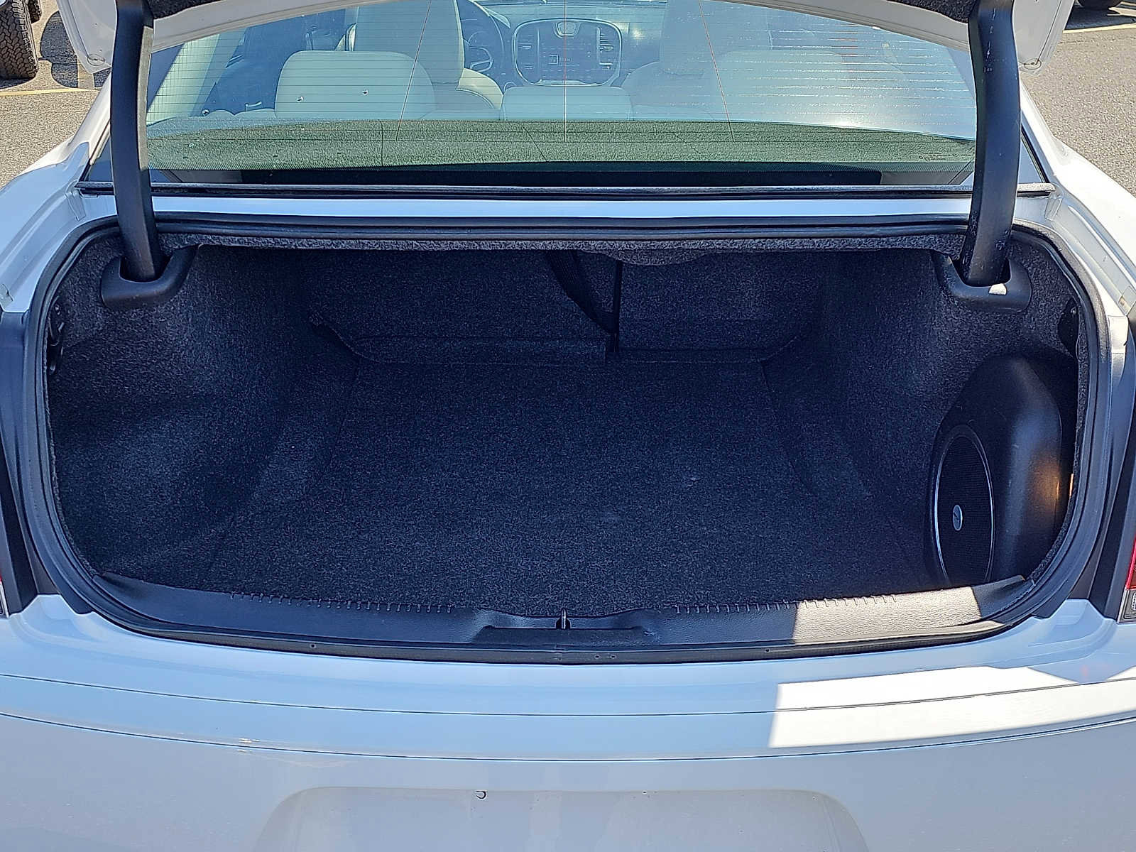 Used 2021 Chrysler 300 Touring L w/ Popular Equipment Group image 31