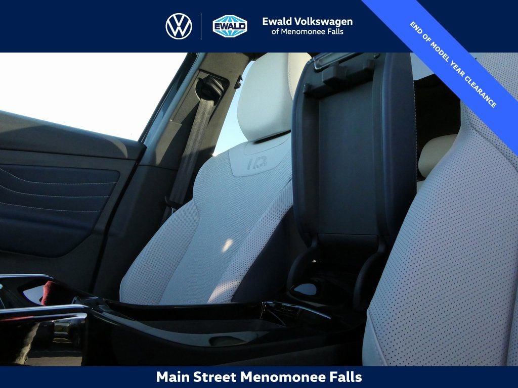 New 2025 Volkswagen ID.4 Pro S AWD/4WD image 32