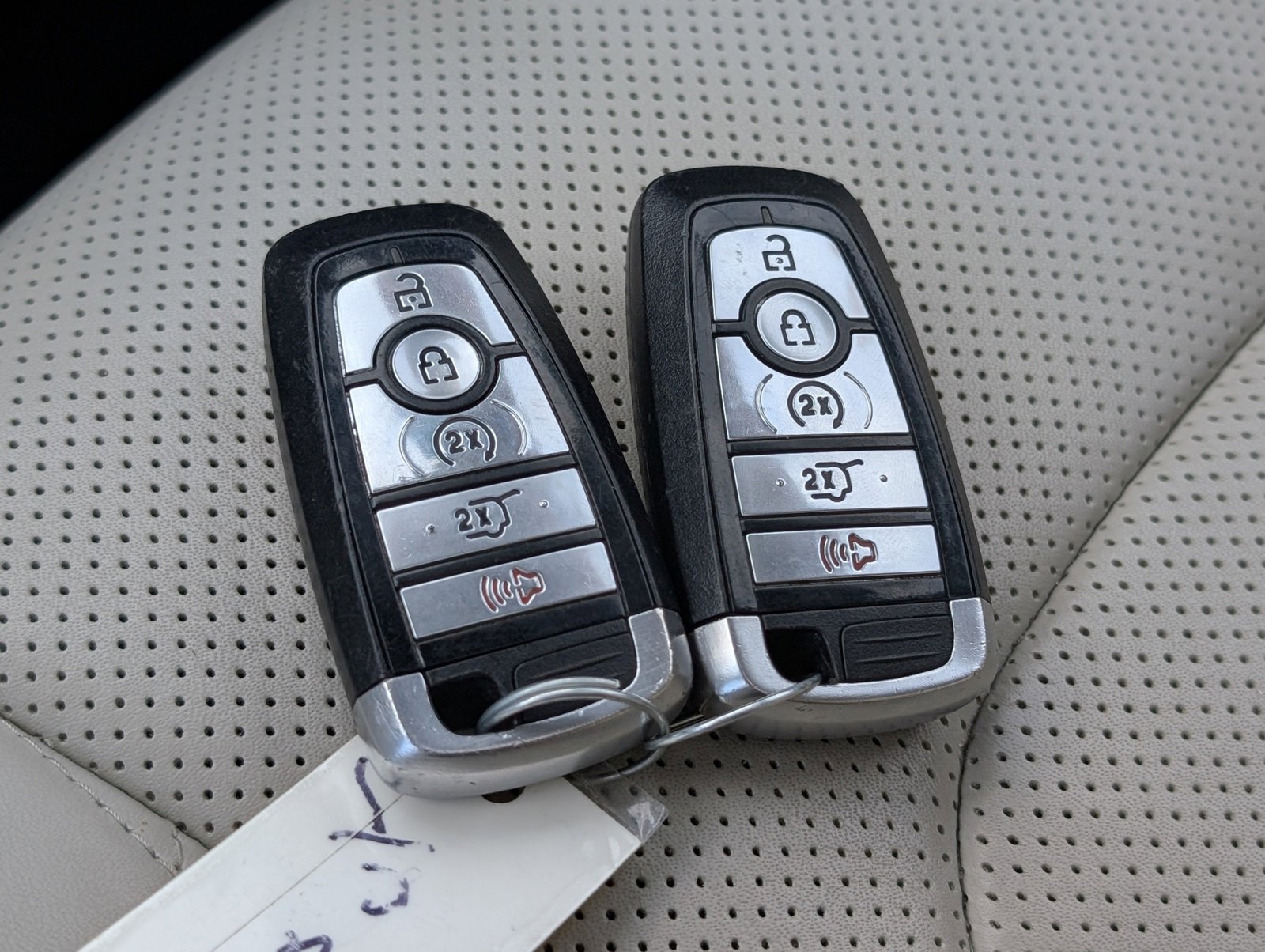 Used 2020 Ford Expedition Platinum image 22