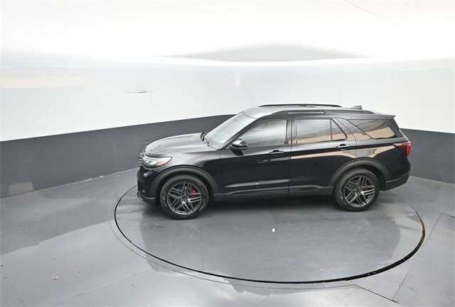 New 2026 Ford Explorer ST w/ Sun And Sound Package image 21