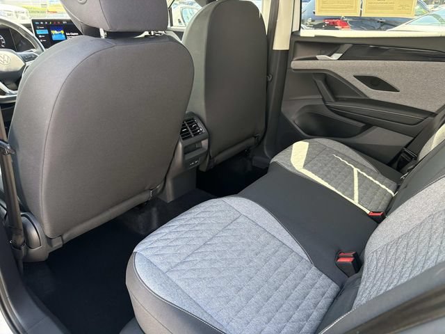 Certified 2026 Volkswagen Tiguan S FWD image 10