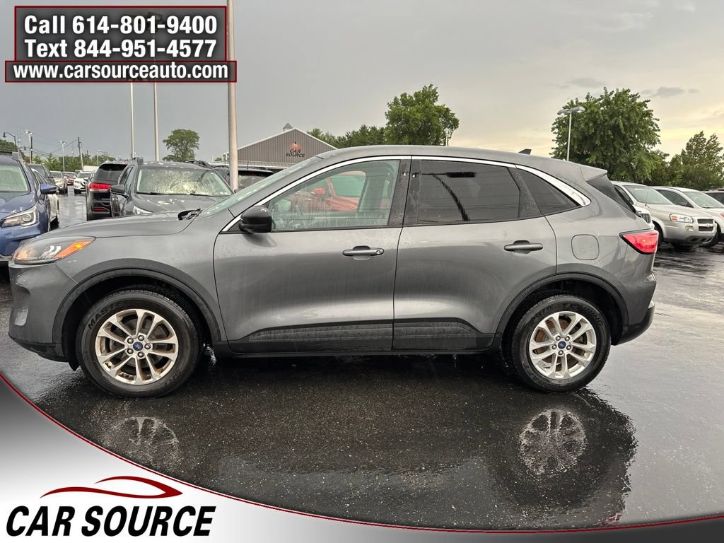 Used 2022 Ford Escape SE w/ Cold Weather Package AWD/4WD image 4