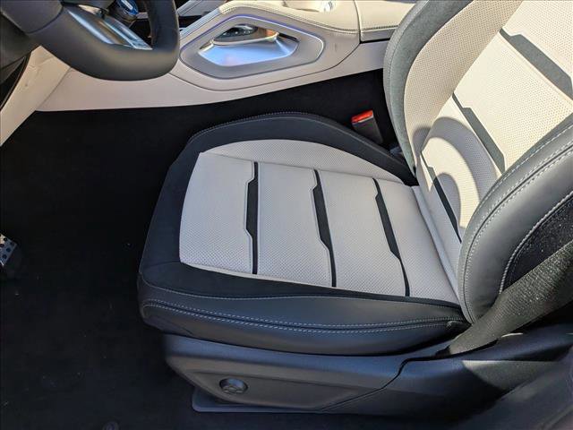 New 2026 Mercedes-Benz GLE 53 AMG 4MATIC Coupe image 4